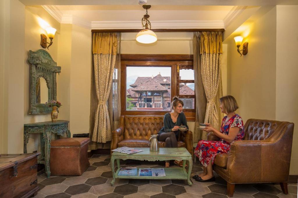 Heritage Hotel Suites And Spa Похара Екстериор снимка