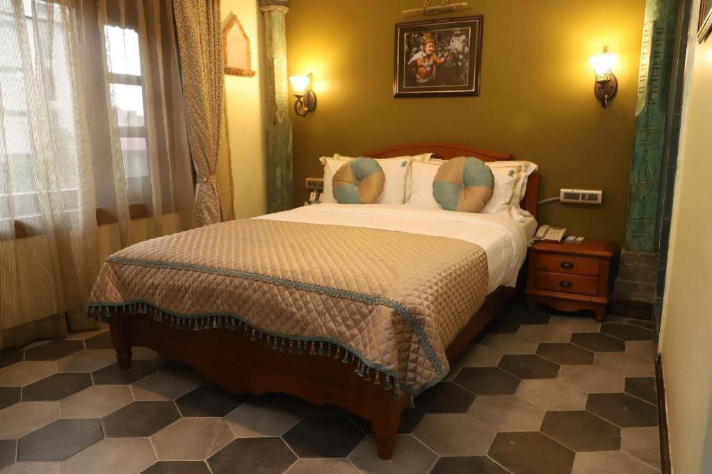 Heritage Hotel Suites And Spa Похара Екстериор снимка