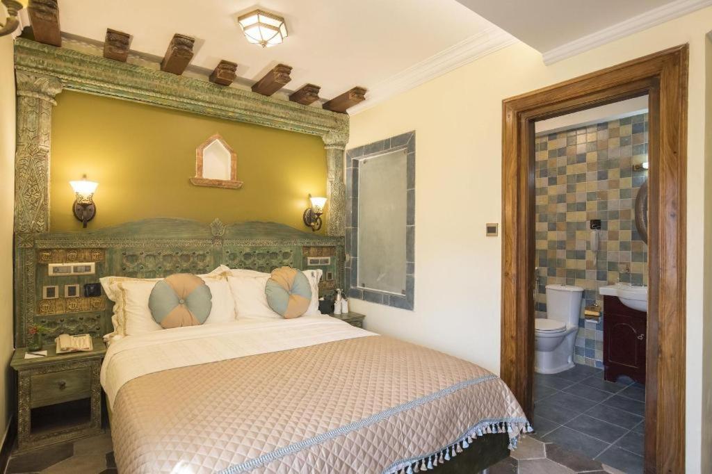 Heritage Hotel Suites And Spa Похара Екстериор снимка