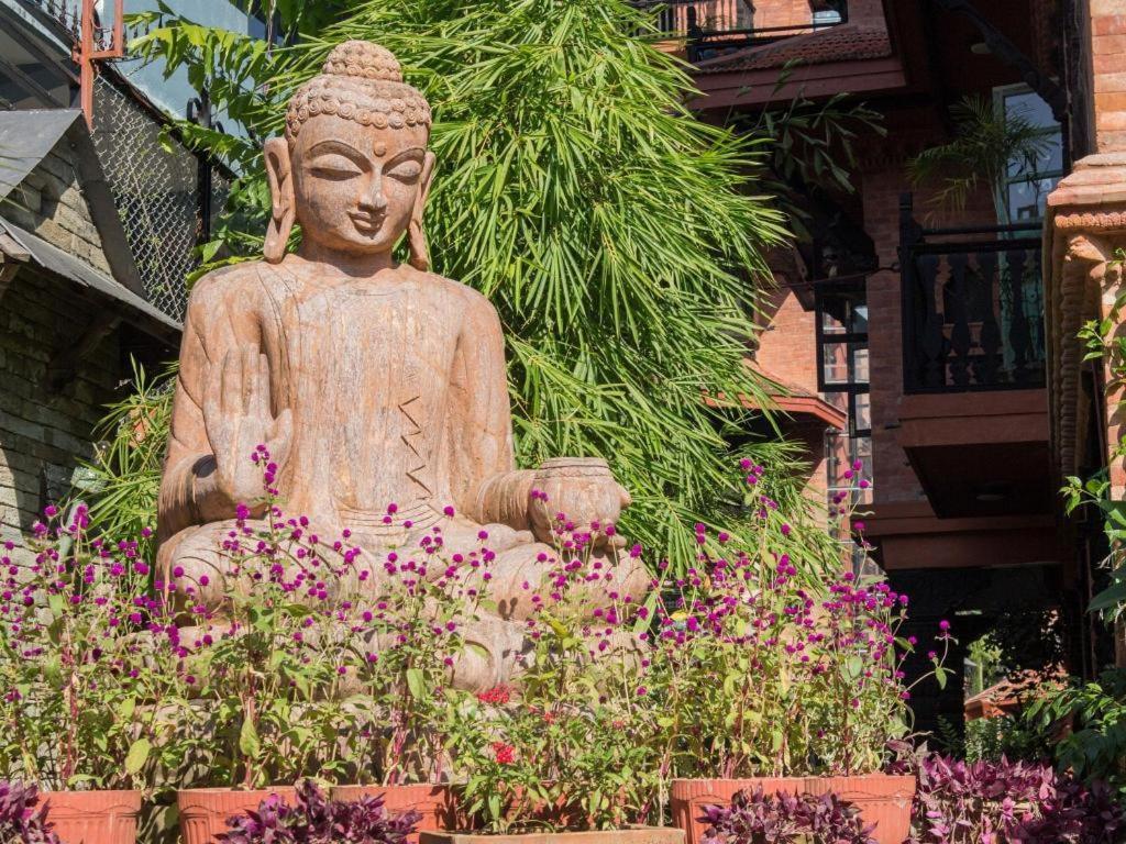 Heritage Hotel Suites And Spa Похара Екстериор снимка